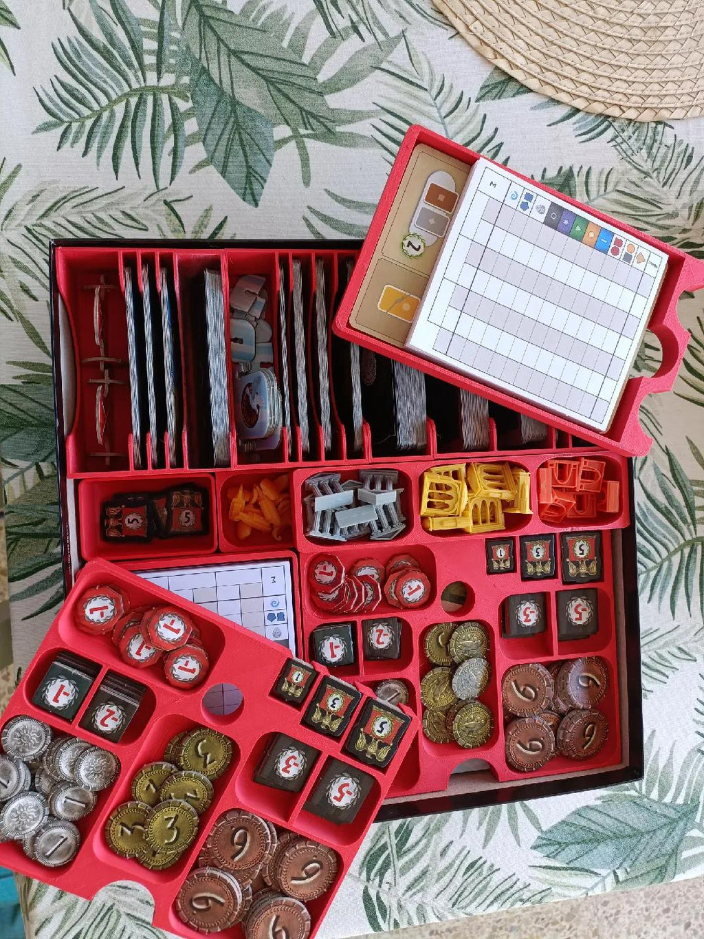 7 Wonders (Second Edition) Insert / Organizer - Fits Edifice, Leaders, Cities, and Armada in Base Box