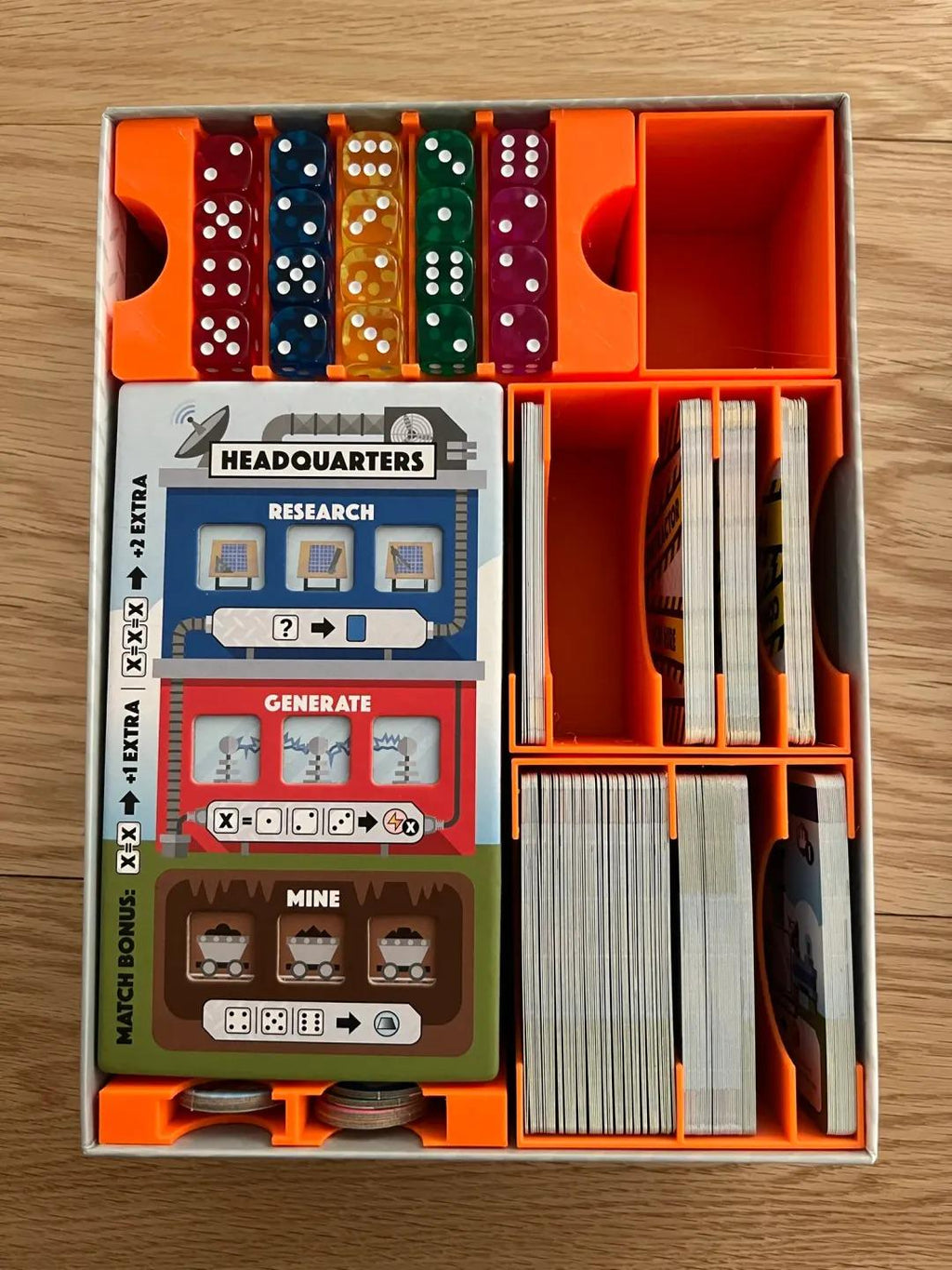 Fantastic Factories with Manufactions and Subterfuge Insert / Organizer
