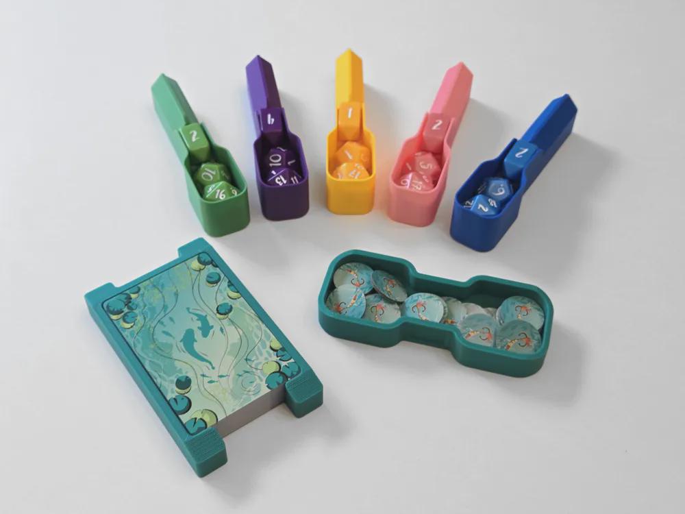 Organizer for Lure with Expansion
