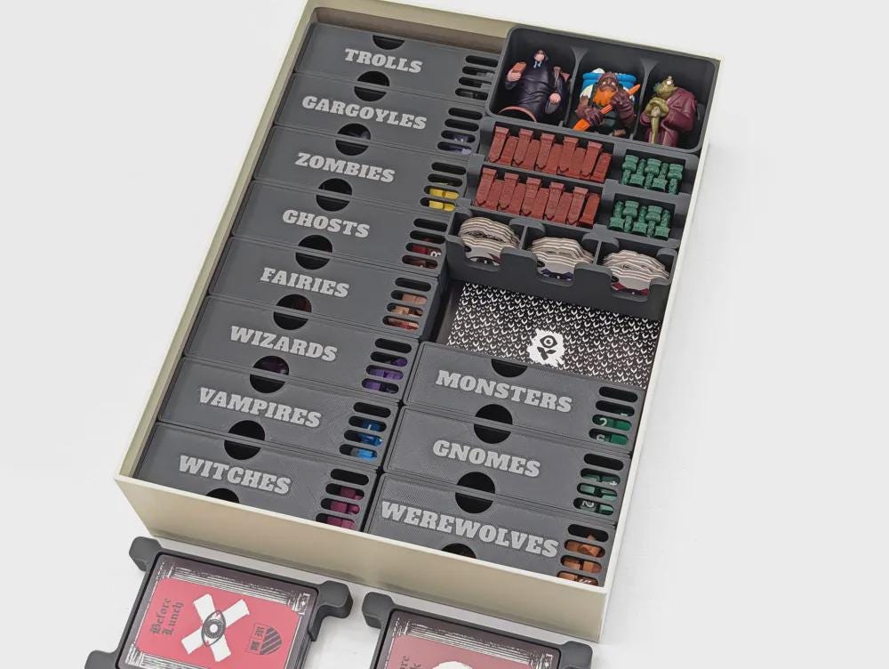 Organizer Mythic Mischief Headmaster Box