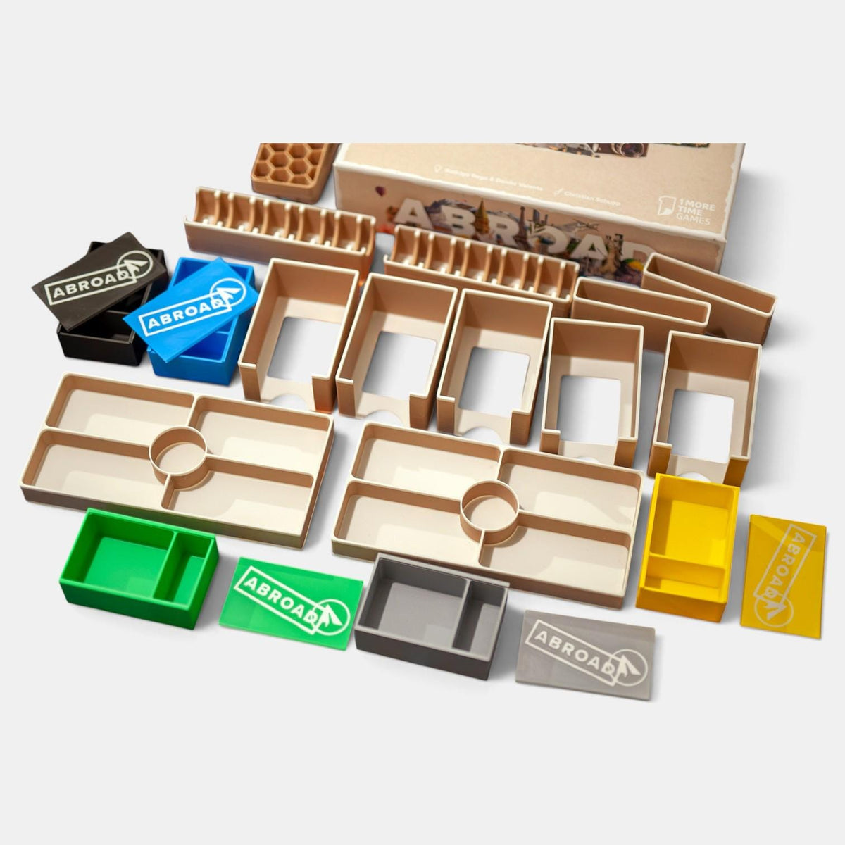 Abroad Boardgame Insert