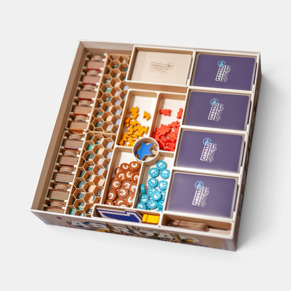 Abroad Boardgame Insert